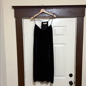 Black velvet midi slip dress  - so cute!